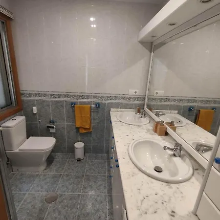 Piso Oza Beach Seaview Apartment *